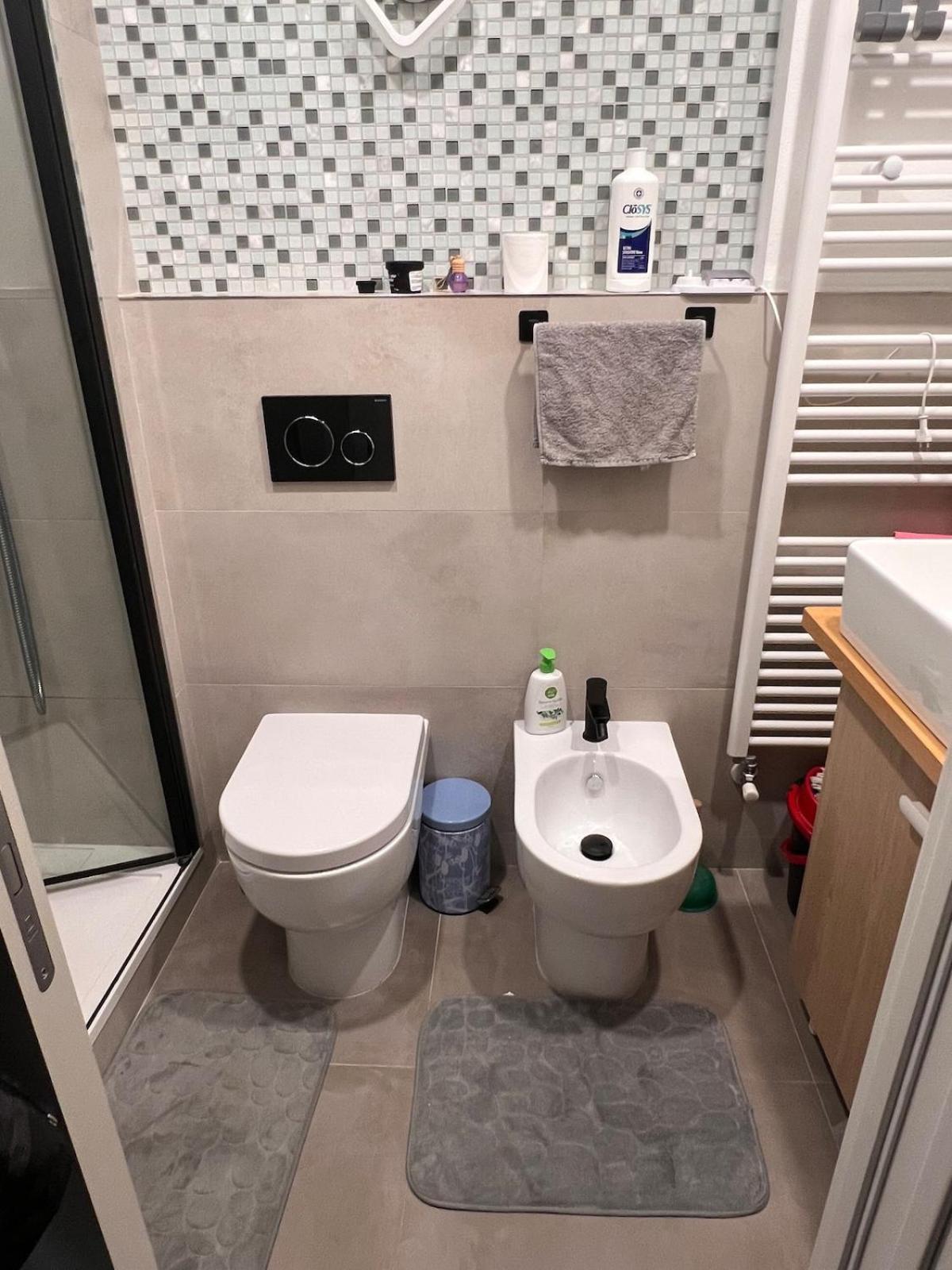 Cosy Nest Apartment Savona Esterno foto
